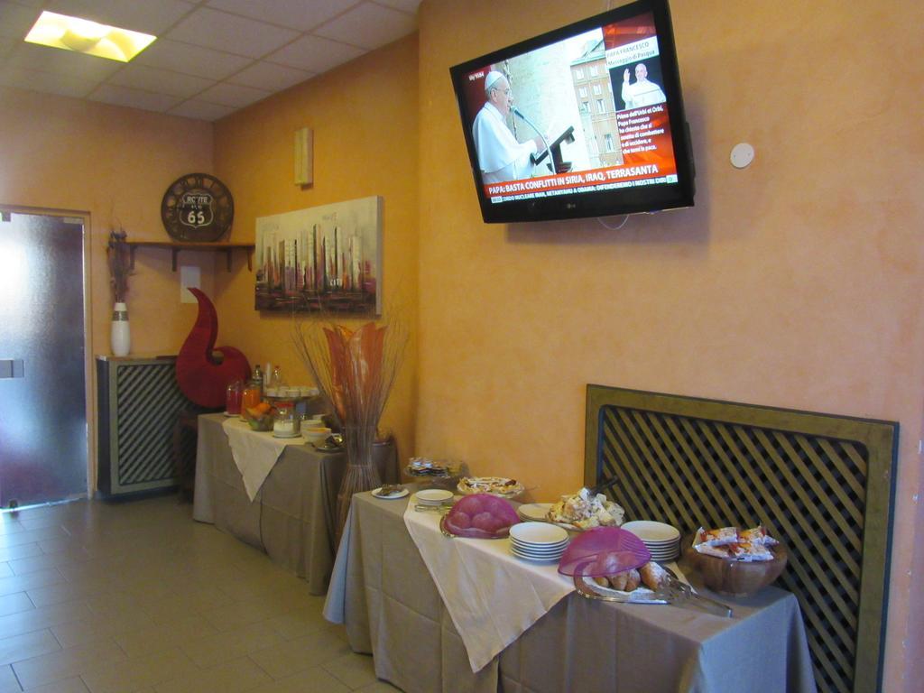 Hotel Elite Сан-Мауро-Торинезе Номер фото